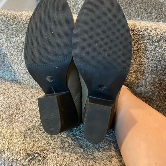 STEVE MADDEN Adelphie Leather Ankle Booties in Taupe Size 8 - Picture 8 of 8